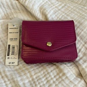NO BOUNDARIES Wallet Burgundy Purplish Color New